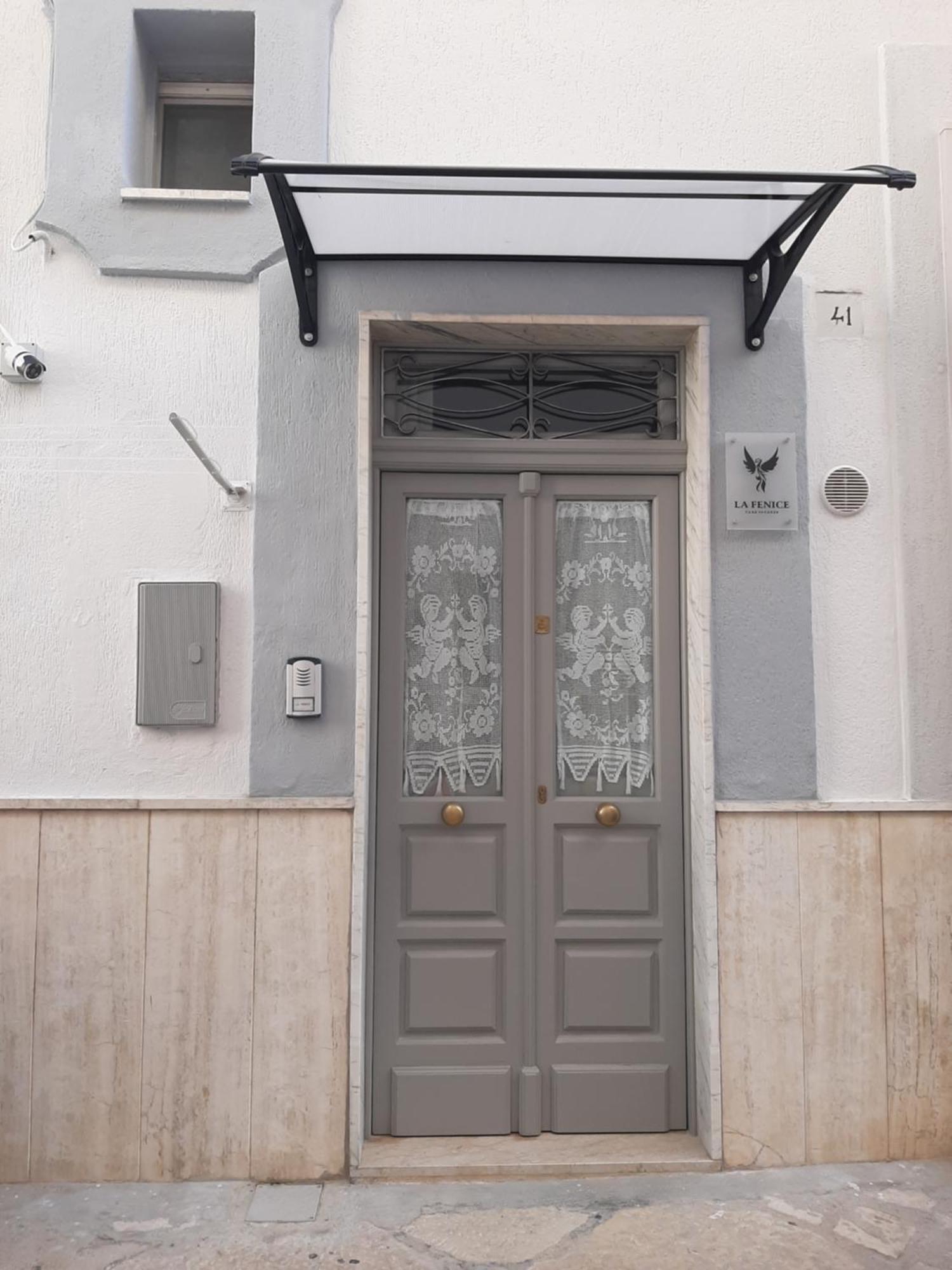 La Fenice Фазано Экстерьер фото